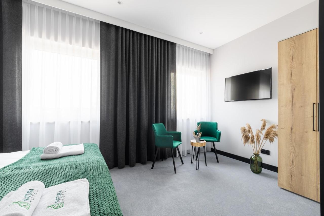 Hotel Natura Slonsk Экстерьер фото